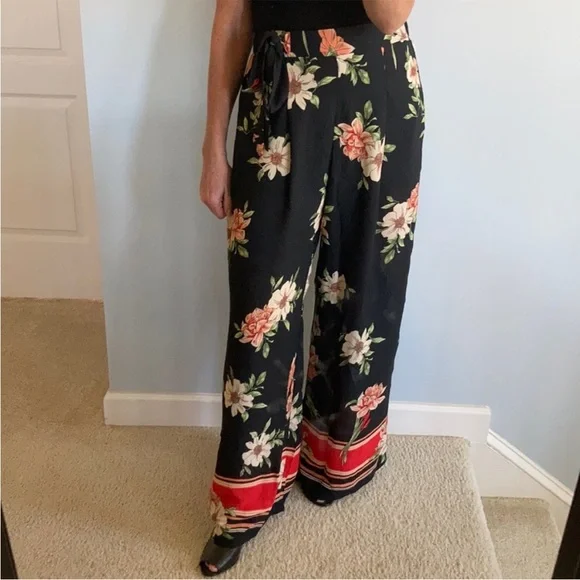 Black Floral Palazzo Pants - Picture 2 of 7